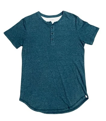 Camiseta Henley On The Byas comprimento maior tamanho pequeno usada  - Imagem 1 de 3