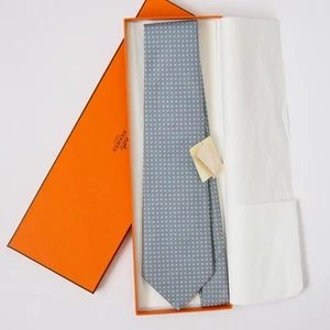 Unused HERMES tie blue 100% silk with tag - Picture 1 of 3