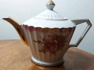 Vintage Trimont Ware Beautiful Gold Accented Painted Rose Teapot Made In Japan - Picture 1 of 3