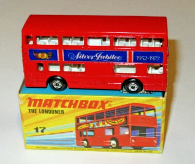 RARE *RED "5 Spoke wheels" Silver Jubilee Matchbox 17 The Londoner Bus 1972 $$$ - Image 1 of 4
