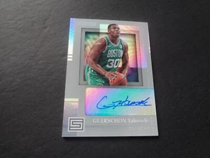 2017-18 Stato Guerschon Yabusele Auto Rookie RC Autografo SG-GYB Firme - Foto 1 di 2