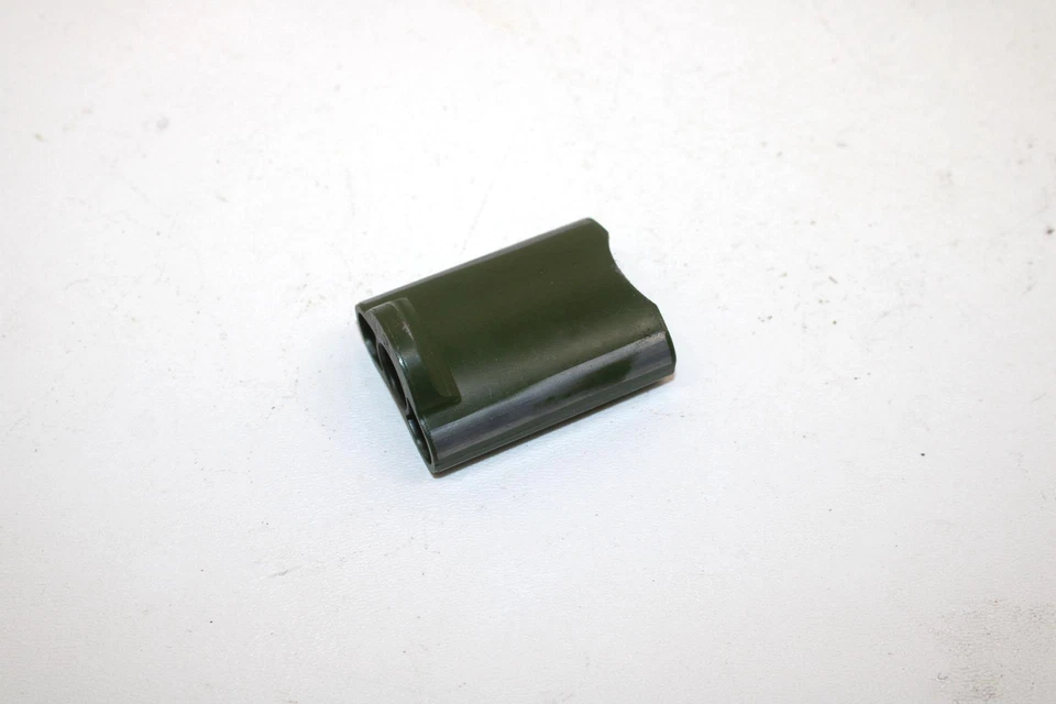 Válvula de carburador Polaris OEM 2.5 3131043 Q768 Foto 1 de 4