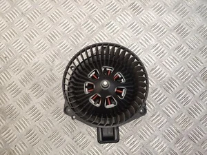 BMW 3 G20, G28 Heater Blower Fan DRF10238002 2019 - Picture 1 of 7
