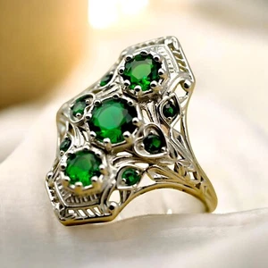 VINTAGE STYLE SIMULATED EMERALD 925 STERLING SILVER RING RHODIUM PLATED 1765 - Picture 1 of 4
