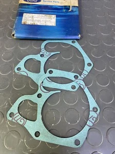 2 x Original Ford Transit Mk 1 & 2 York Diesel 2.4 D Wasserpumpe Dichtungen - Bild 1 von 3