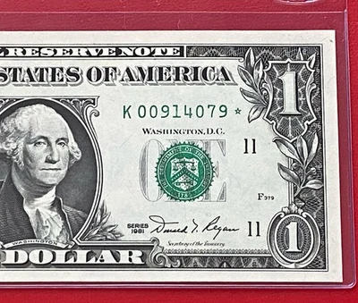 1981 STAR NOTE $1 DOLLAR BILL ( DALLAS K ) UNCIRCULATED - Image 1 of 3