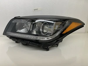 GENUINE 2017-2020 HYUNDAI GENESIS  XENON HEADLIGHT LEFT DRIVER SIDE 92101-B1 OEM - Picture 1 of 19