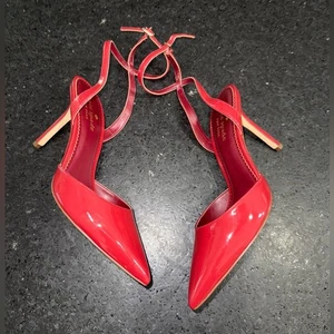 NEW Kate Spade BEAUTIFUL Red Patent Leather ANKLE STRAP CLOSED TOE Heels SZ 7 - Picture 1 of 8