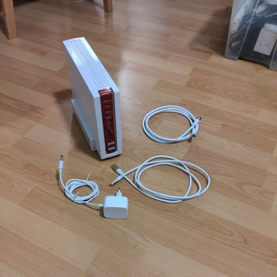 AVM FRITZ!Box 6591 Cable WLAN AC + N; für Vodafone 1Gbit geeignet - Bild 1 von 4