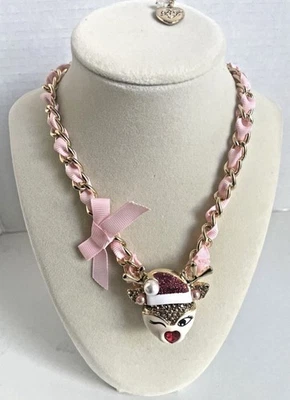 Collar colgante cinta grosgrain rosa estrás reno Betsey Johnson nuevo con etiquetas Foto 1 de 4