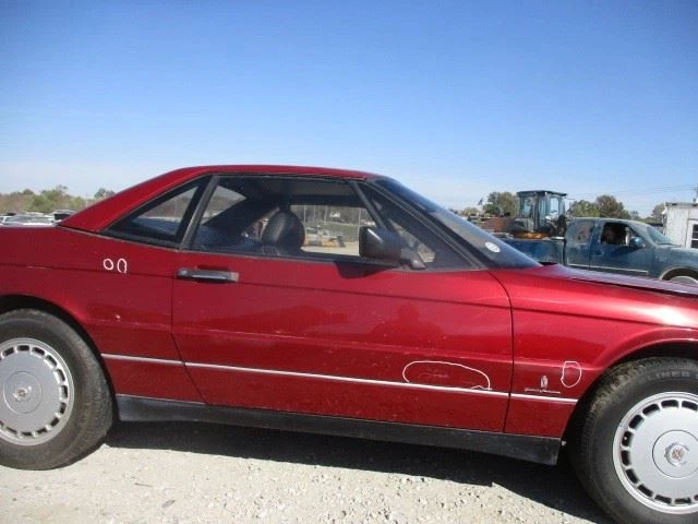 (LOCAL PICKUP ONLY) Passenger Right Front Door Fits 87-92 ALLANTE 1612404 - Image 1 of 4