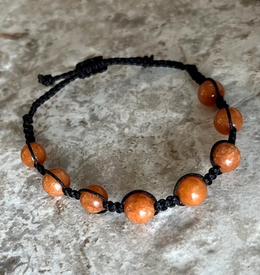 Pulseira de macramê 8 mm laranja luar pedra do sol ajustável para pulso de 6 a 6,5 pol. - Imagem 1 de 4