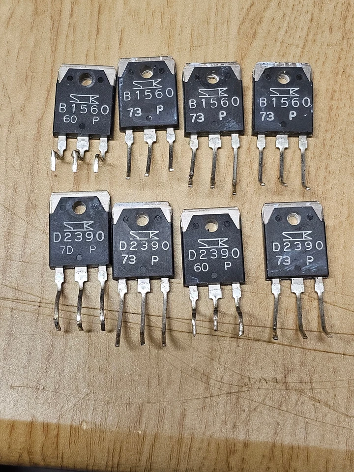 Transistor 2SB1560/2SD2390 hundido 100 vatios 150 voltios 10 amperios 4 pares Foto 1 de 1
