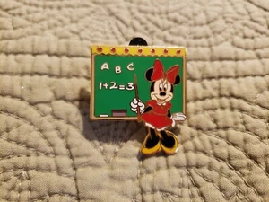 Minnie Mouse Teacher Chalkboard Disney Trading Pin 2003 - Picture 1 of 5
