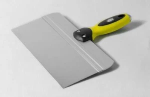 SPATOLA SUPERPROFESSIONALE IN ACCIAIO INOX PER FINITURA MANICO GOMMA - AKIFIX® - Imagen 1 de 1