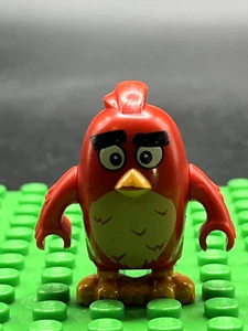 Lego The Angry Birds "RED BIRD" from set 75824 minifigure Lot 416 - Picture 1 of 4