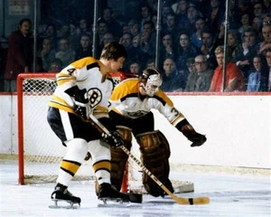 Foto 8x10 de subasta de juegos de Bobby Orr, Gerry Cheevers Boston Bruins - Imagen 1 de 1