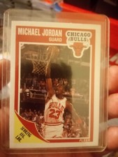 Michael Jordan Chicago Bulls Card 1989 Fleer#21$$