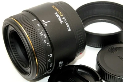 Near Mint Sigma 50mm f/2.8 EX DG Macro Standard Lens for Sony Minolta from Japan - Image 1 of 4