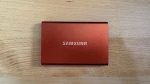 Samsung T7 SSD 2 TB Red - Photo 1/6
