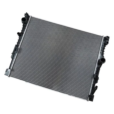 17118576997 17118650745 Radiador de aluminio para BMW 520i 530i 540i 640i 740i Foto 1 de 4