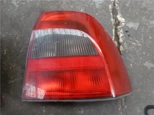 90512716 Piloto Trasero Derecho para OPEL VECTRA B BERLINA * 2000 120799 - Imagen 1 de 4
