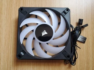 CORSAIR AF120 RGB ELITE 120mm PWM iCue 8 LED Series Computer Fan - Picture 1 of 6