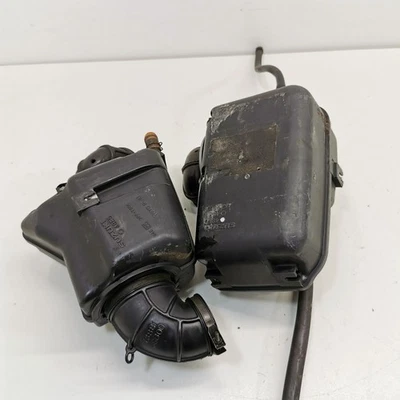 Caja filtro aire delantero y trasero Suzuki VZ 800 Marauder JS1AF EZ:97 C3936 - Imagen 1 de 4