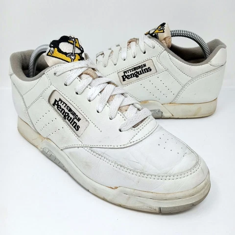 Vintage PITTSBURGH PENGUINS Low Top NHL Hockey Sneakers - Men's Size 7.5 - RARE Cover