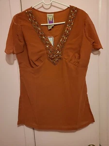 ladies blouse - Picture 1 of 4