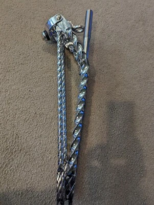 CLASSIC CHROME TWISTED SPRINGER FORK,TWISTED BARS ,26" BEACH CRUISER BICYCLES - Image 1 of 4