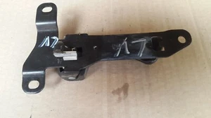 Hyundai Galloper Door Opener Passenger Door Interior Lever BAR - Picture 1 of 2