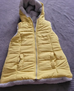 Maurices Reversible Puffer Vest Gray Faux Fur and Yellow Small Womens Full Zip - Picture 1 of 22