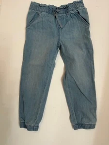 Blaue Jeans für kleine Mädchen Größe 4T - Bild 1 von 2