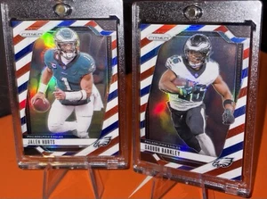 ⭐️Jalen Hurts⭐️Saquon Barkley🔥Prizm💥Rot Weiß Blau🔥Holofoil Refractors🔥 - Bild 1 von 7