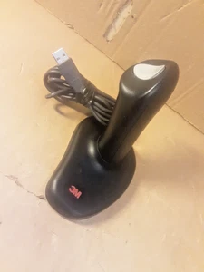 Grande souris ergonomique filaire à poignée verticale 3M noire EM500GPL - Photo 1/9