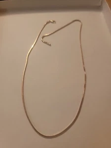 14 Karat massive Gelbgold SCHLANGE Halskette Kette ITALIEN 17 Zoll 7,4 Gramm  - Bild 1 von 9