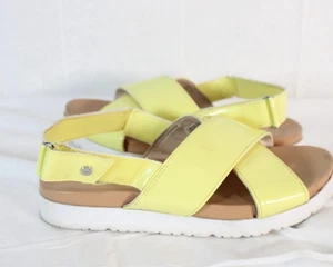 Ugg Klara Lemonade Youth Girls Sandals 1107987K Size 3 FW066 - Picture 1 of 11