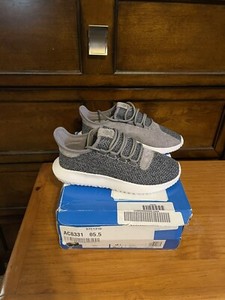 Zapatillas adidas Tubular Shadow para mujer en color beis