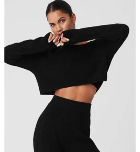 Alo Yoga Cashmere Plush Waffle Cropped Long Sleeve - Black / M - Picture 1 of 4