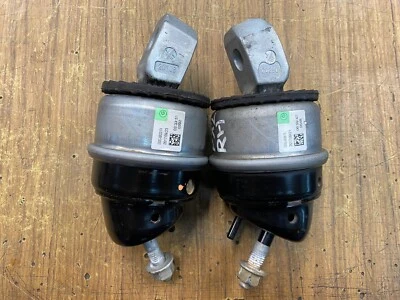 Ford Ranger PX2 PX3 3.2L 5 Cylinder Engine Mounts Pair LHS + RHS - Image 1 of 4