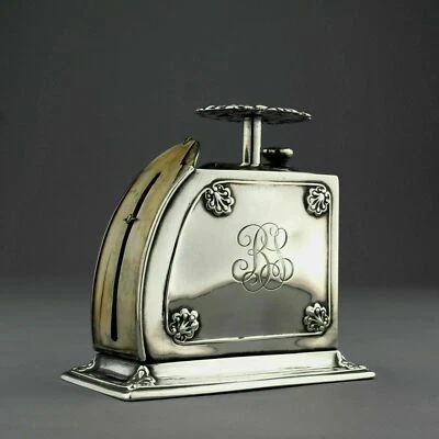 Rare Antique Tiffany Solid Sterling Silver Postal Weighing Scales. Circa. 1900. Foto 1 de 4