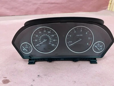 Cuadro de instrumentos diésel BMW F30 328D 328DX OEM 128K Foto 1 de 4