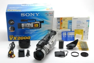 【NEAR MINT in Box 】Sony DCR-VX2000 Camcorder Silver 3CCD Mini DV From Japan - Picture 1 of 10