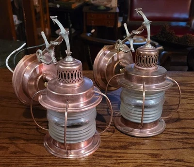 1929-1948 Par de lámparas/apliques de anclaje de latón para exteriores de Moe Brothers de 9" de alto  Foto 1 de 4