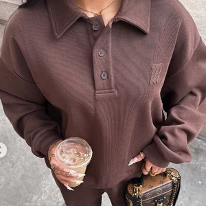 Maebe Molly Mae Brown Pullover Collard Sweatshirt Large - Picture 1 of 8