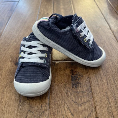 Zapatilla deportiva sin cordones Roxy Toddler TW Bayshore, rayas azules, talla 8C - EXCELENTE Foto 1 de 4