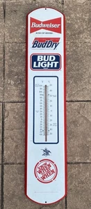 "Raro termómetro de cerveza Budweiser King BudDry Bud Light 1993 vintage grande 38"" usado en excelente estado" - Imagen 1 de 17