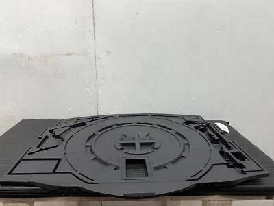 LEXUS RC-F 2015-2019 OEM neumático de repuesto herramienta de emergencia panel de cubierta *solo cubierta* Foto 1 de 4