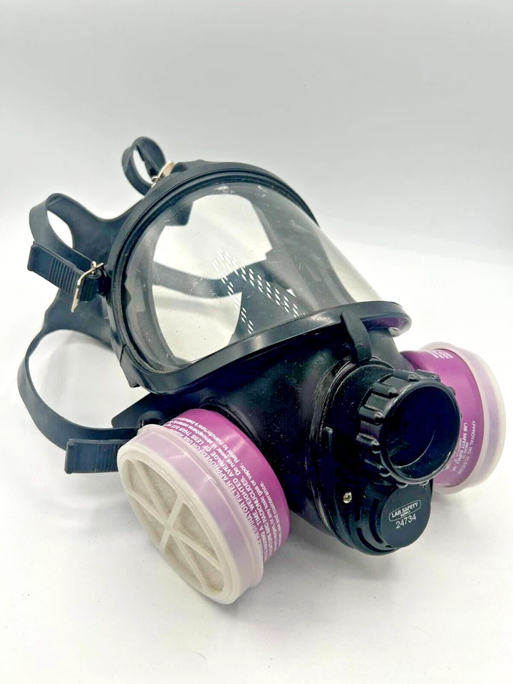 Lab Safety Supply 24734 Reusable Full Face Respirator Mask Black Dual Filters - Image 1 of 4